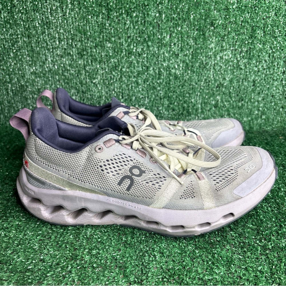 On Cloudsurfer‎ Trail Womens Seedling Lilac Purple Running Shoes Size 9